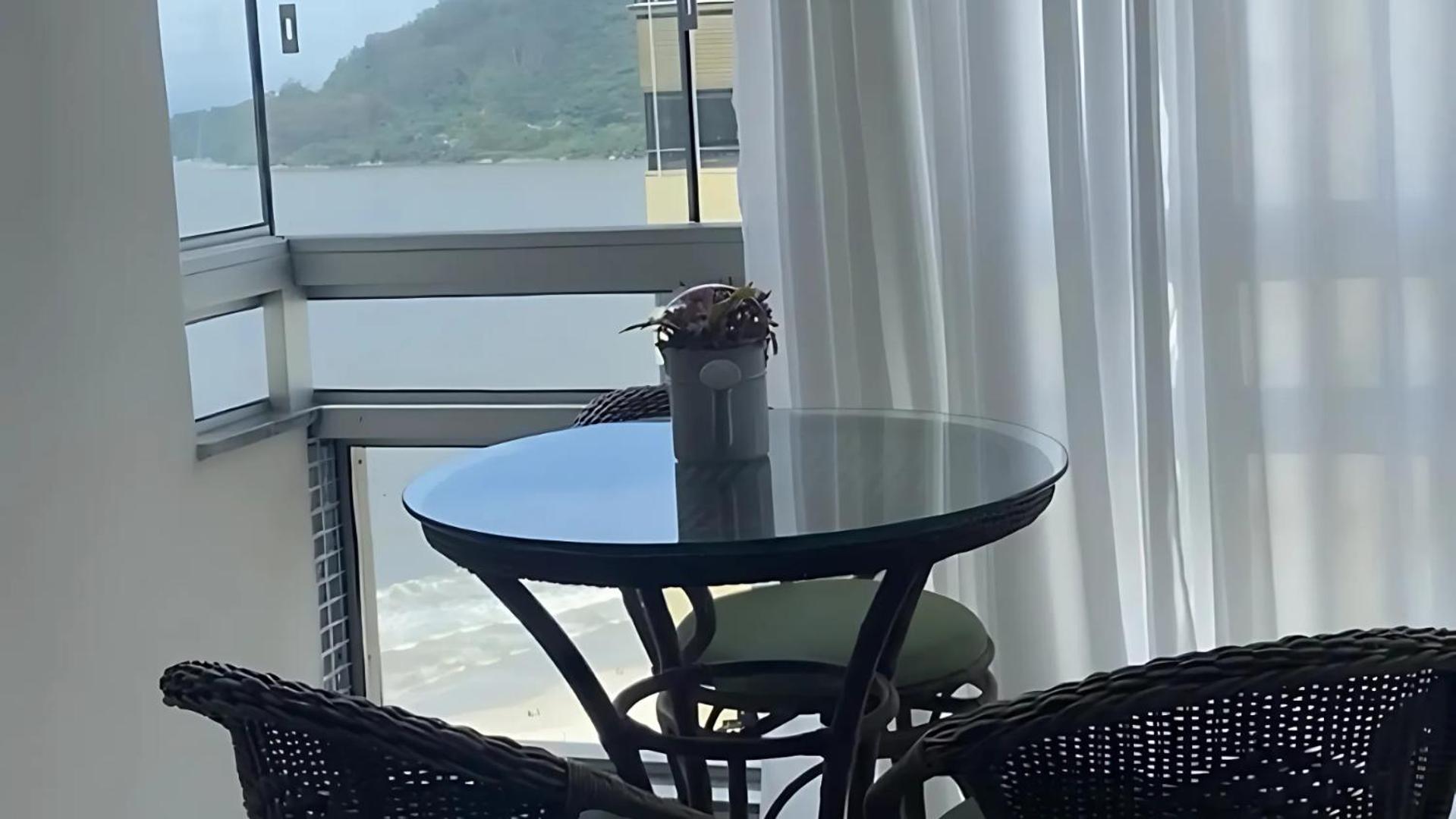 Apto Almeida E Moraes Frente Mar * Balneario Camboriu